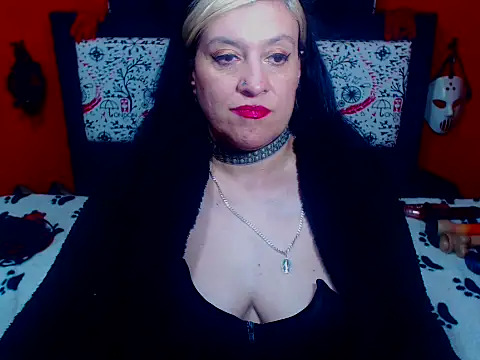 Snapshot of MATURE_Randy chatting on March 18, 2025, 8:26 pm MATURE Randy online show from March 18, 2025, 8:26 pm