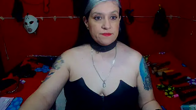 Snapshot of MATURE_Randy chatting on October 13, 2025, 11:38 pm MATURE Randy online show from October 13, 2025, 11:38 pm