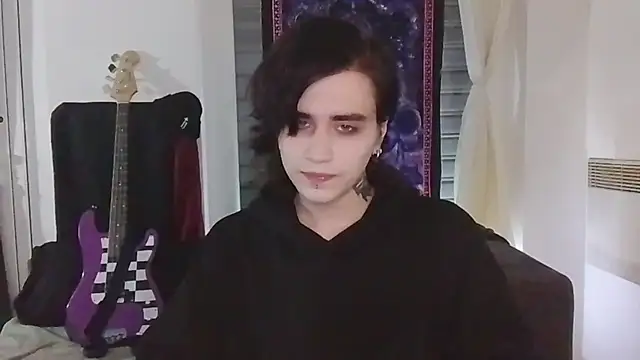 Snapshot of sademobeer chatting on March 12, 2026, 2:28 am sademobeer online show from March 12, 2026, 2:28 am