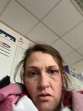 CherrysWetCam online show from December 23, 2025, 10:58 am