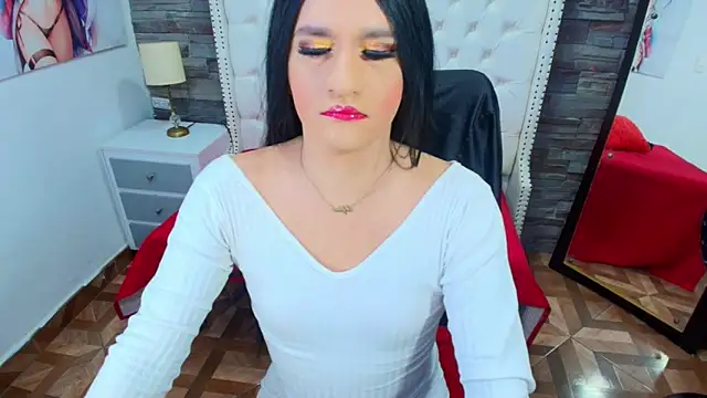 TRINY TS online show from February 2, 2026, 9:14 pm