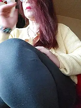 Snapshot of Love_Tina56 chatting on January 15, 2026, 6:17 am Love Tina56 online show from January 15, 2026, 6:17 am