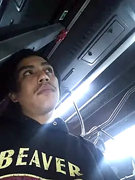 AlexAlejandro13 online show from November 30, 2025, 1:50 am