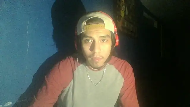 AlexAlejandro13 online show from October 8, 2025, 6:48 am