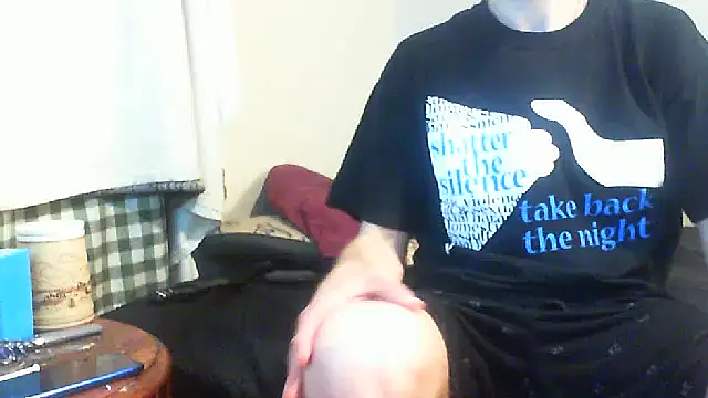 Bottomslut4tops84 online show from April 27, 2026, 12:08 am