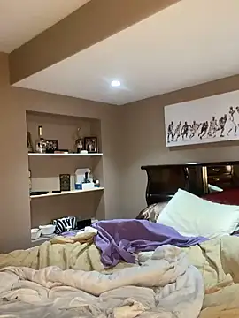 Snapshot of jordanu01 chatting on March 13, 2025, 9:32 am jordanu01 online show from March 13, 2025, 9:32 am