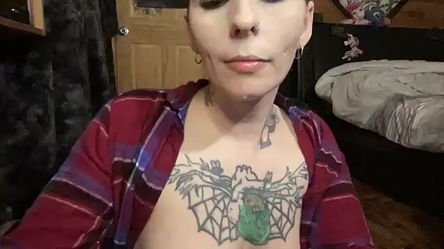 TeenyDoll online show from March 26, 2026, 2:32 am