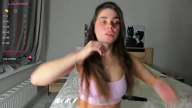 Bella Foryou online show from February 3, 2026, 5:05 am