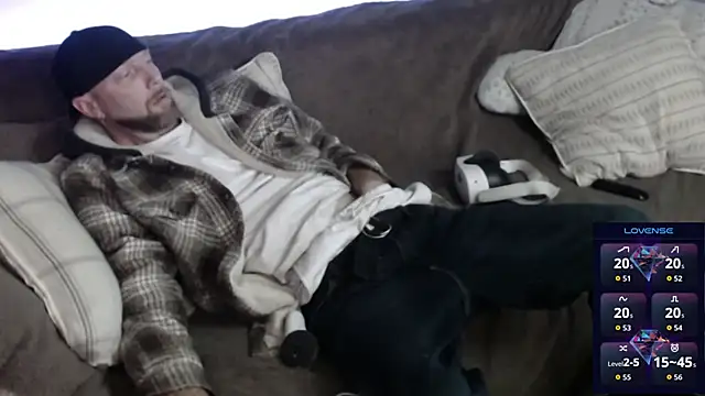 MaxRouger online show from October 30, 2025, 7:17 am