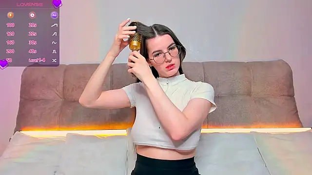 AriellaTesk online show from April 2, 2026, 3:13 am