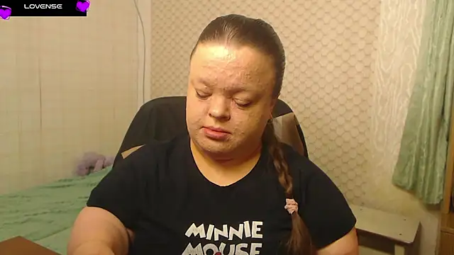 Janiffer MiMi online show from March 2, 2026, 7:43 pm