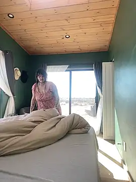 1-800-FUCKYOU online show from February 8, 2026, 6:27 pm