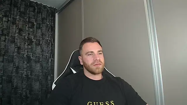 Thori92 online show from October 23, 2025, 6:50 pm