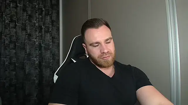 Snapshot of Thori92 chatting on January 31, 2026, 7:12 pm Thori92 online show from January 31, 2026, 7:12 pm