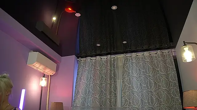 Snapshot of mandypeas chatting on February 18, 2026, 7:28 am mandypeas online show from February 18, 2026, 7:28 am