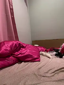 Snapshot of Farrah_Owens chatting on March 9, 2025, 6:50 am Farrah Owens online show from March 9, 2025, 6:50 am