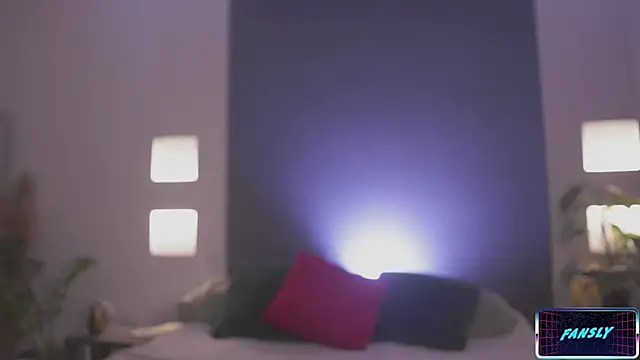 Snapshot of LucyAllenX chatting on February 18, 2025, 12:26 am LucyAllenX online show from February 18, 2025, 12:26 am