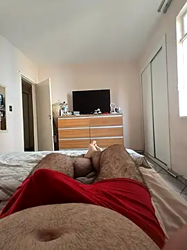 MysterBearMG online show from October 8, 2025, 11:12 am