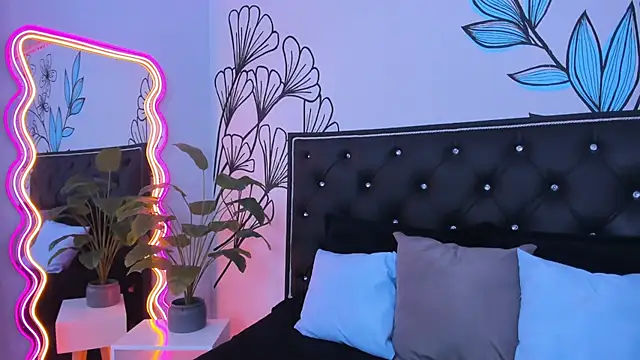 Sweet Ariadna  online show from September 11, 2025, 12:05 pm