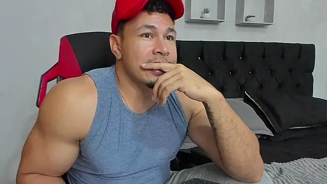 Snapshot of tyler_hank01 chatting on July 18, 2026, 11:57 pm tyler hank01 online show from July 18, 2026, 11:57 pm