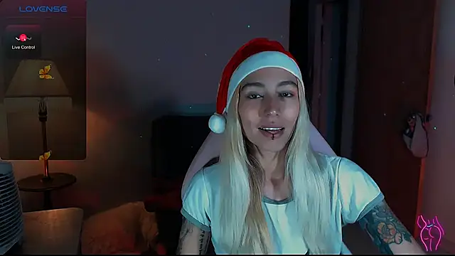 Saucy Jenn online show from December 15, 2024, 9:53 pm