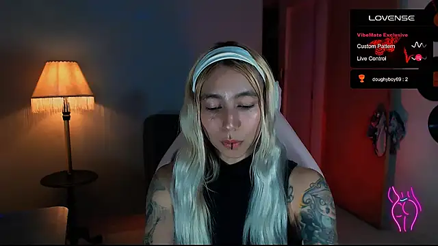 Saucy Jenn online show from January 11, 2025, 3:44 am