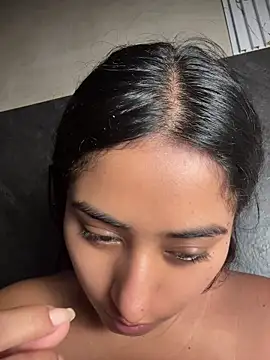 Valentinne z online show from June 30, 2026, 7:52 am