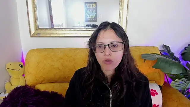 Snapshot of Kyomi_chang chatting on April 22, 2026, 12:56 pm Kyomi chang online show from April 22, 2026, 12:56 pm