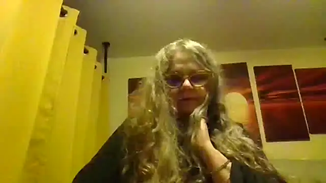 DestineeLoverGirl online show from June 19, 2026, 9:59 am