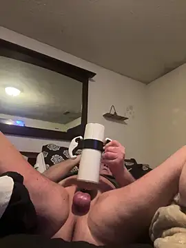 Snapshot of twotonetommyme chatting on February 2, 2026, 8:57 am twotonetommyme online show from February 2, 2026, 8:57 am