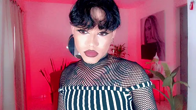 Snapshot of little_star_porn chatting on November 30, 2025, 7:14 pm little star porn online show from November 30, 2025, 7:14 pm