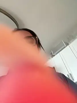 MeghanXO online show from October 7, 2025, 2:51 pm