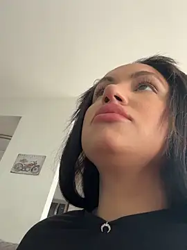 MeghanXO online show from October 17, 2025, 3:14 pm