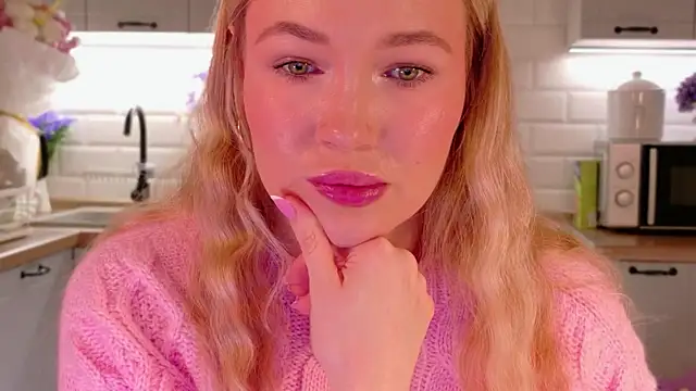 Veronika Mitchel online show from December 2, 2025, 11:23 am