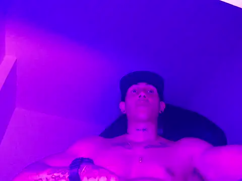 xxxtreme master7 online show from March 3, 2026, 11:45 pm