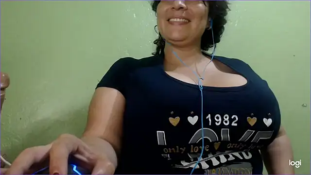 Kosem4 online show from February 8, 2025, 2:26 am