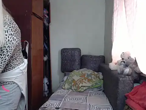 BustyBlond online show from March 3, 2025, 2:28 pm