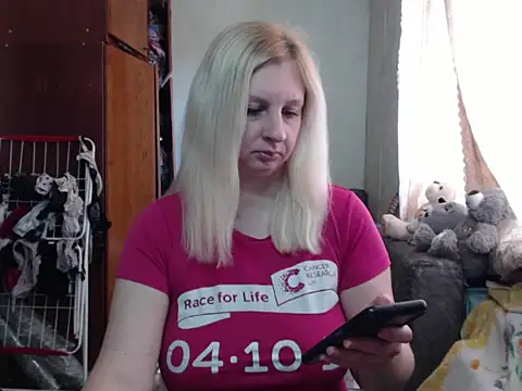 BustyBlond online show from March 12, 2025, 9:55 am