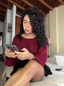 Snapshot of GabriSaenz chatting on February 2, 2026, 1:54 pm GabriSaenz online show from February 2, 2026, 1:54 pm