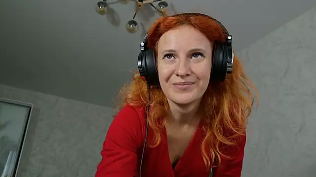 Simabigsmile online show from October 25, 2025, 5:06 am