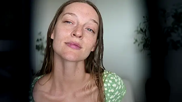 Snapshot of Special___ chatting on February 14, 2026, 2:12 am Special online show from February 14, 2026, 2:12 am