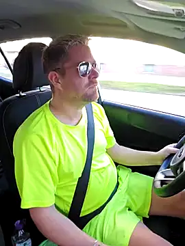 Snapshot of Trucker_Hunter chatting on March 22, 2025, 9:24 am Trucker Hunter online show from March 22, 2025, 9:24 am