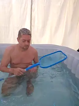 Snapshot of Trucker_Hunter chatting on February 14, 2025, 2:02 pm Trucker Hunter online show from February 14, 2025, 2:02 pm