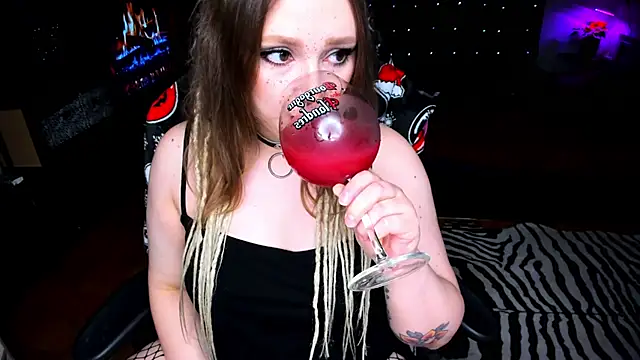 YourDyingBride online show from January 24, 2025, 9:15 pm