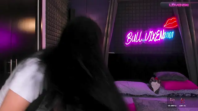 bull vixen2001 online show from October 16, 2025, 11:24 pm