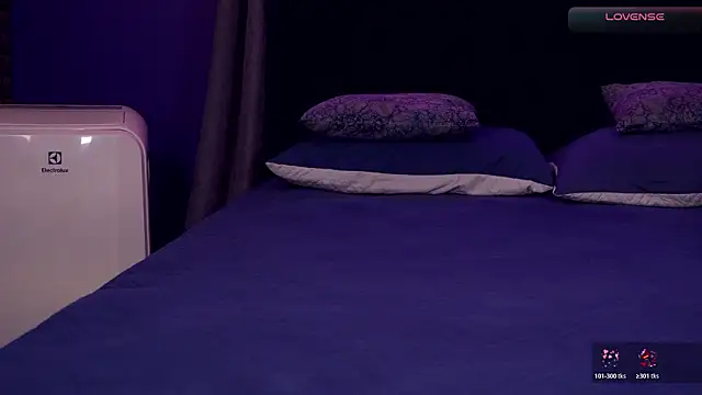 bull vixen2001 online show from March 25, 2026, 11:47 pm