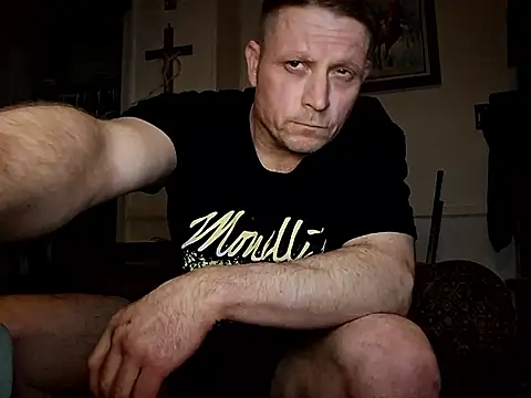 Snapshot of curiouscock38 chatting on March 21, 2026, 6:36 am curiouscock38 online show from March 21, 2026, 6:36 am