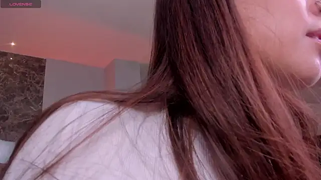 Snapshot of ErikaBenz_ chatting on June 11, 2026, 8:17 pm ErikaBenz online show from June 11, 2026, 8:17 pm