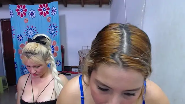 Nicolle Milf online show from October 8, 2025, 6:08 pm