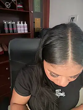 SSCARLETH  online show from February 11, 2026, 12:27 pm